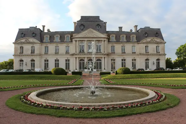 Contemporain