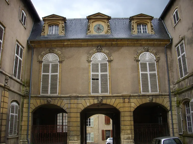 Ancien palais abbatial