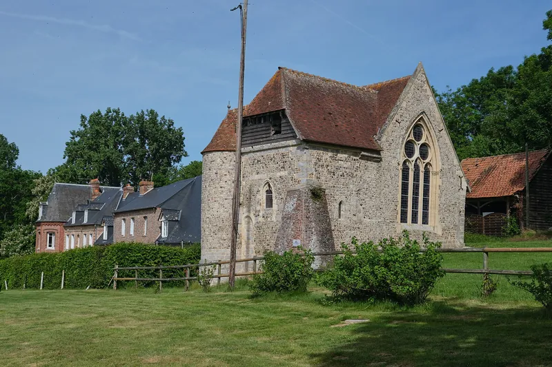 Chapelle Saint-Julien sise au hameau de Flainville