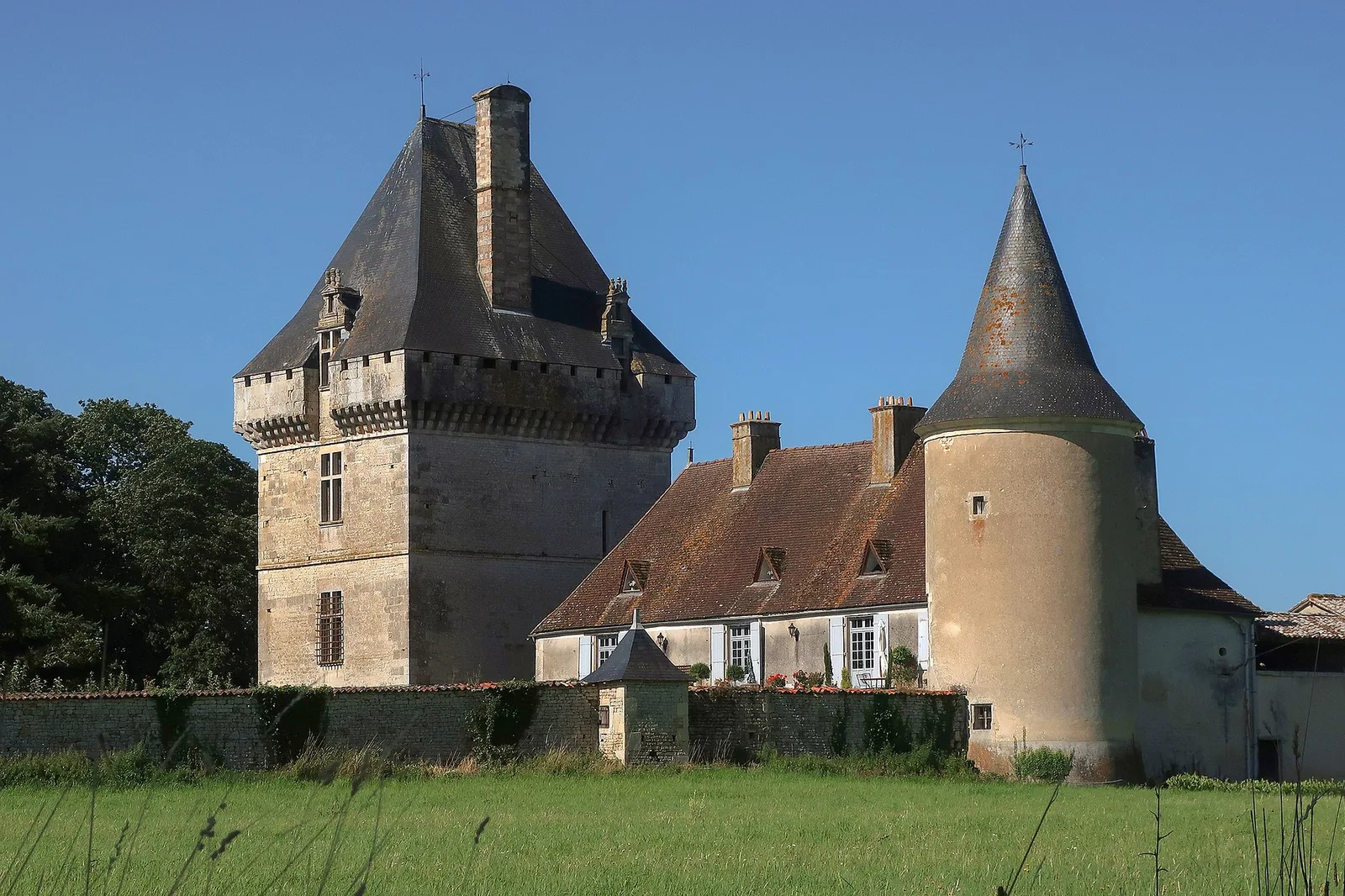 Château de Jouhé