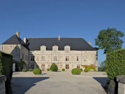 Château de Montbras