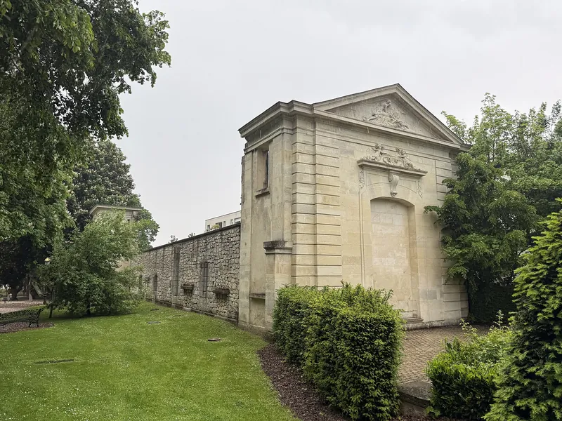 Château des Caramans (ancien)