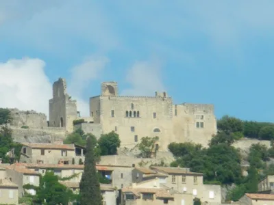 Château fort de Crestet