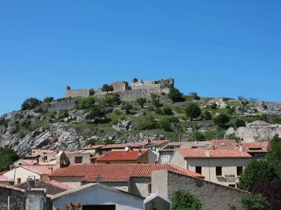 Château vicomtal Saint-Pierre de Fenouillet