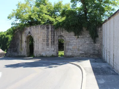 Enceinte de Dole