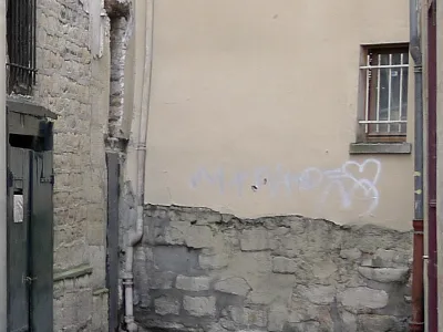 Enceinte de Philippe Auguste, 13 rue de Nesle, impasse de Nevers, 27-29 rue Guénégaud
