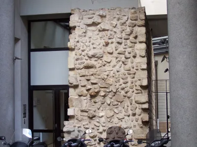 Enceinte de Philippe Auguste, 23-27 rue d'Arras, 48-50 rue du Cardinal-Lemoine