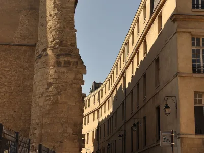 Enceinte de Philippe Auguste, 9 à 15 rue Charlemagne