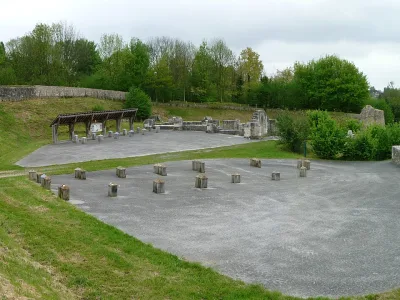 Enceinte féodale de Notre-Dame-de-Gravenchon