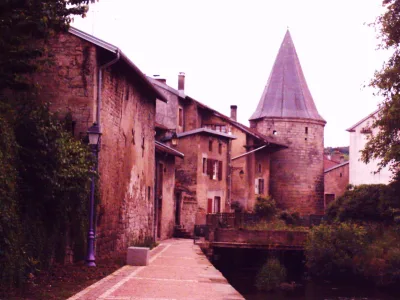 Fortifications de Fontenoy-le-Château