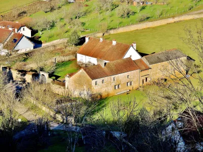 Maison forte de Chariez