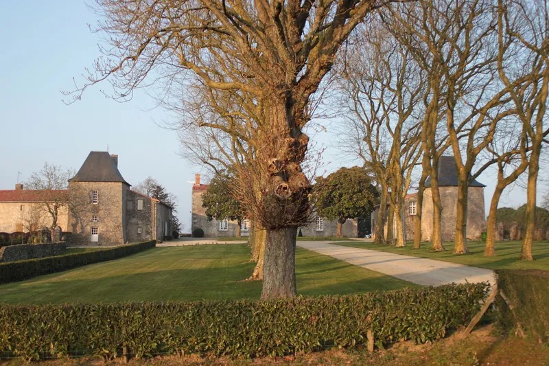 Manoir de la Roche-Thévenin