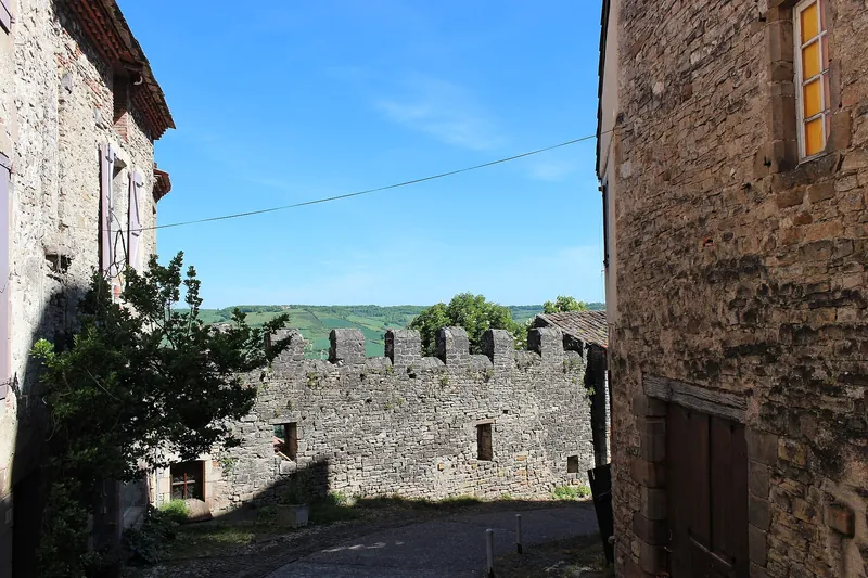 Remparts crénelés