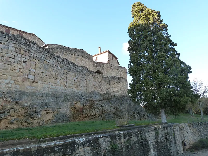 Restes des remparts