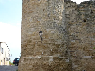 Tour de Sarrians